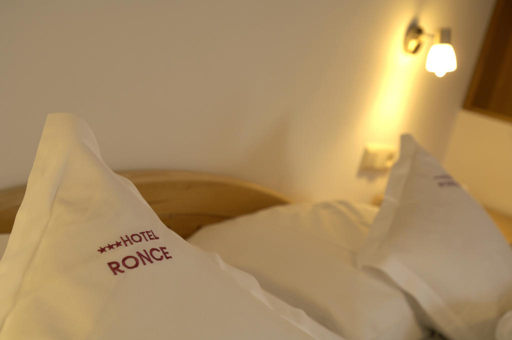 Hotel Ronce أورتيسايْ المظهر الخارجي الصورة